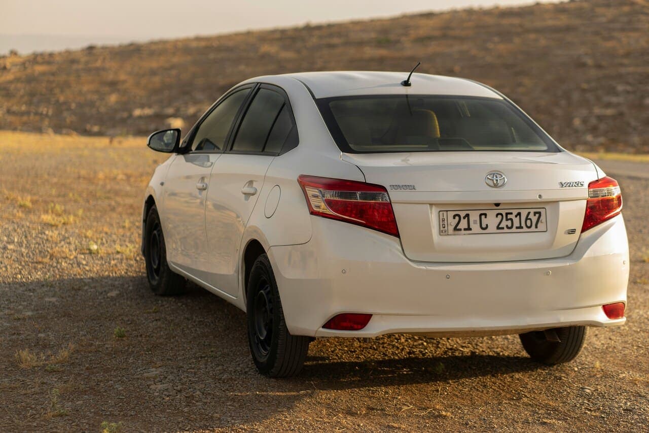 Economy Sedan thumbnail 3